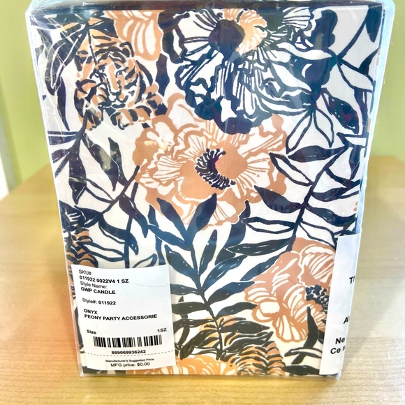 Lilly Pulitzer GWP Candle Onyx Peony Party NEW - Picture 7 of 11